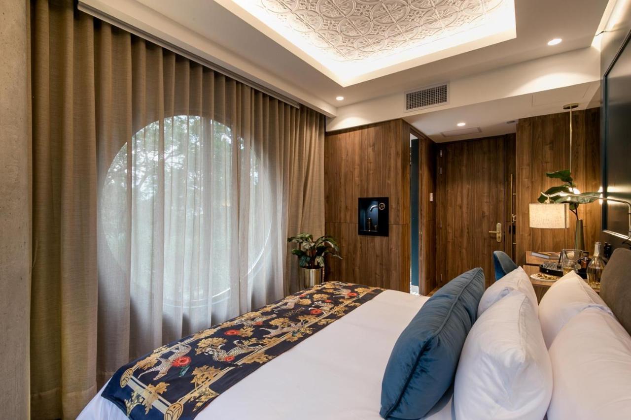 Hotel Marquee Medellin Bagian luar foto Deluxe Room
