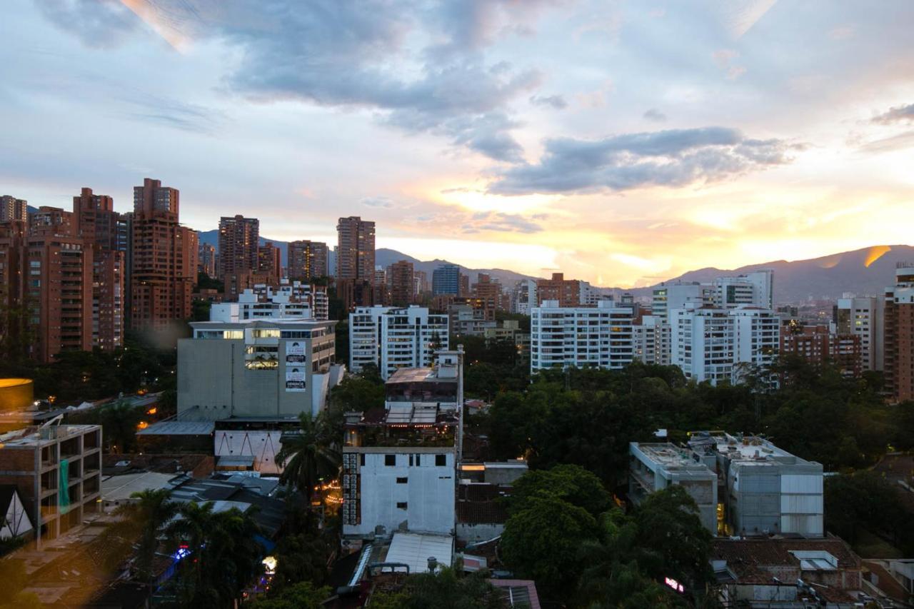 Hotel Marquee Medellin Bagian luar foto